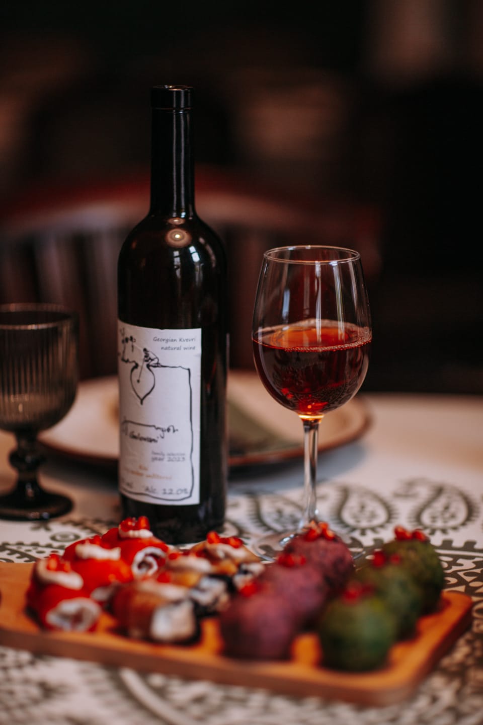 Georgian wine and dishes at Sakhli 1904